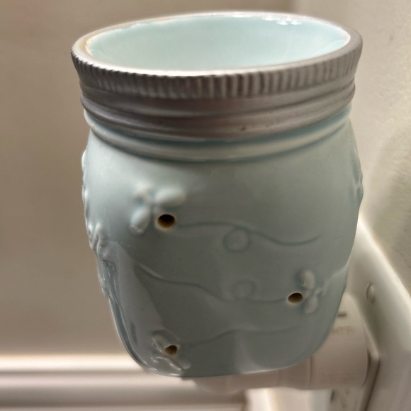 Scentsy Light Blue Ceramic Wall Plug-In - Picture 3 of 6